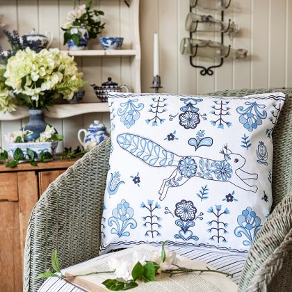 Delft Squirrel cushion 