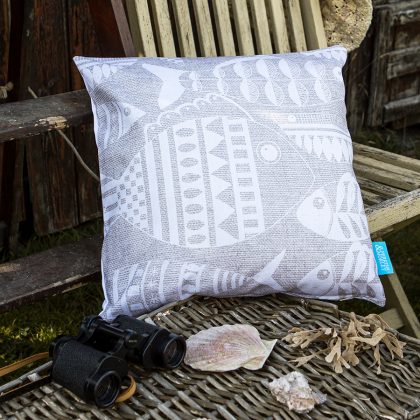 fish cream ecru cushion