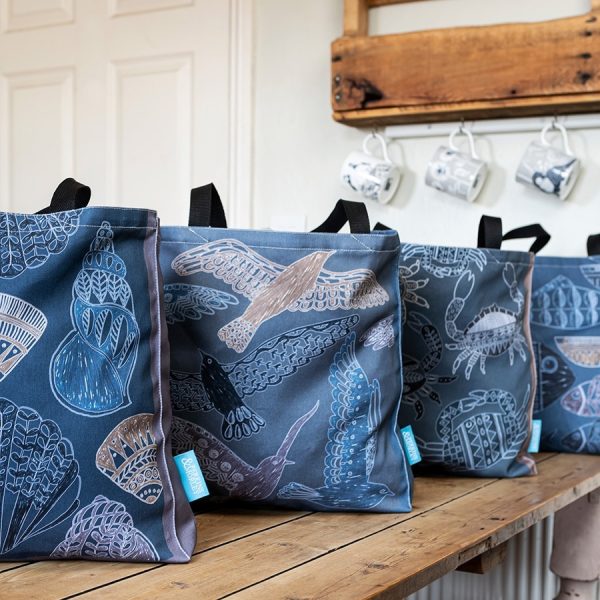 Scraffito bags